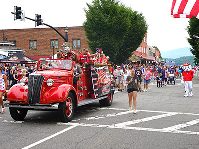 July 4th Parade Franklin North Carolina